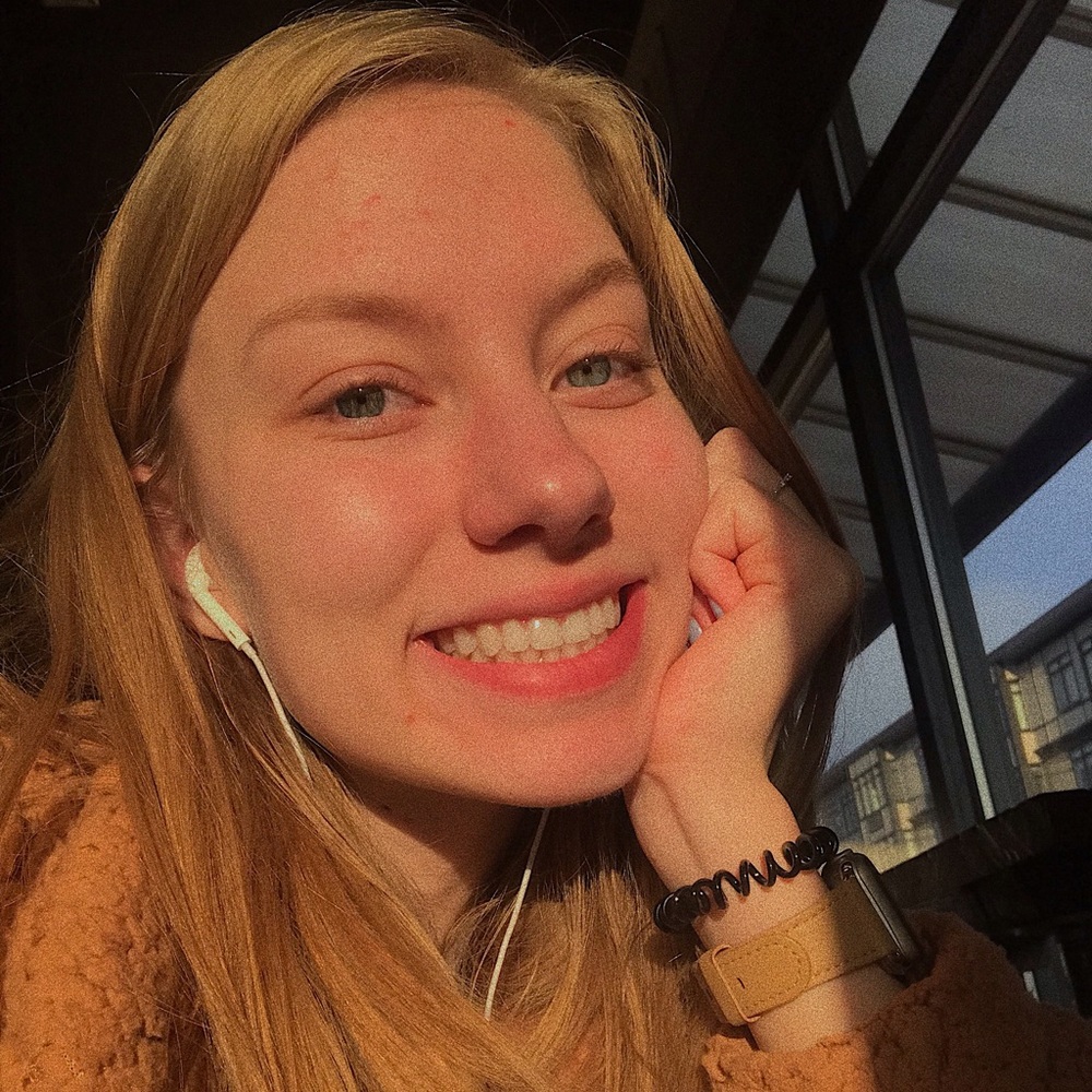 Meet your Posher, Hailey